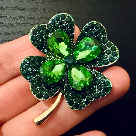 Four leaf clover brooch Shamrock Pin - Picture 3 of 6